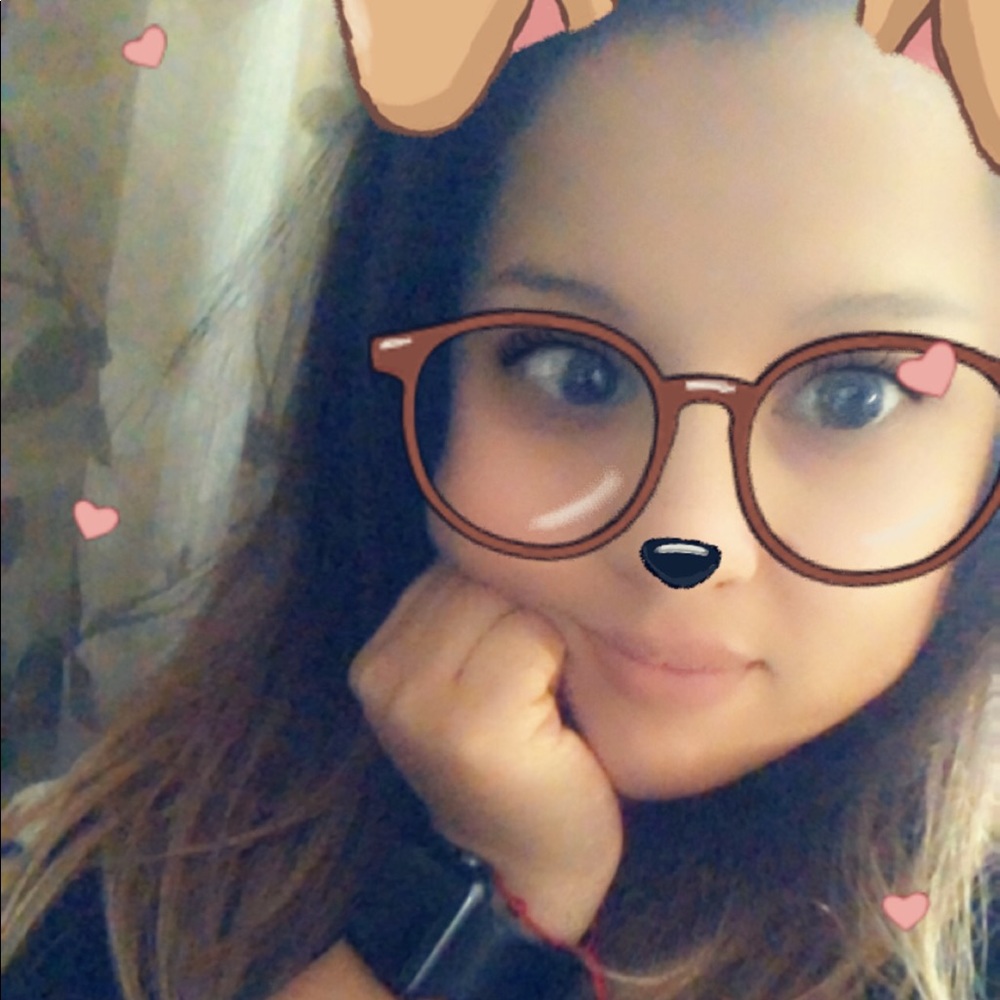 Meet your Posher, Tania